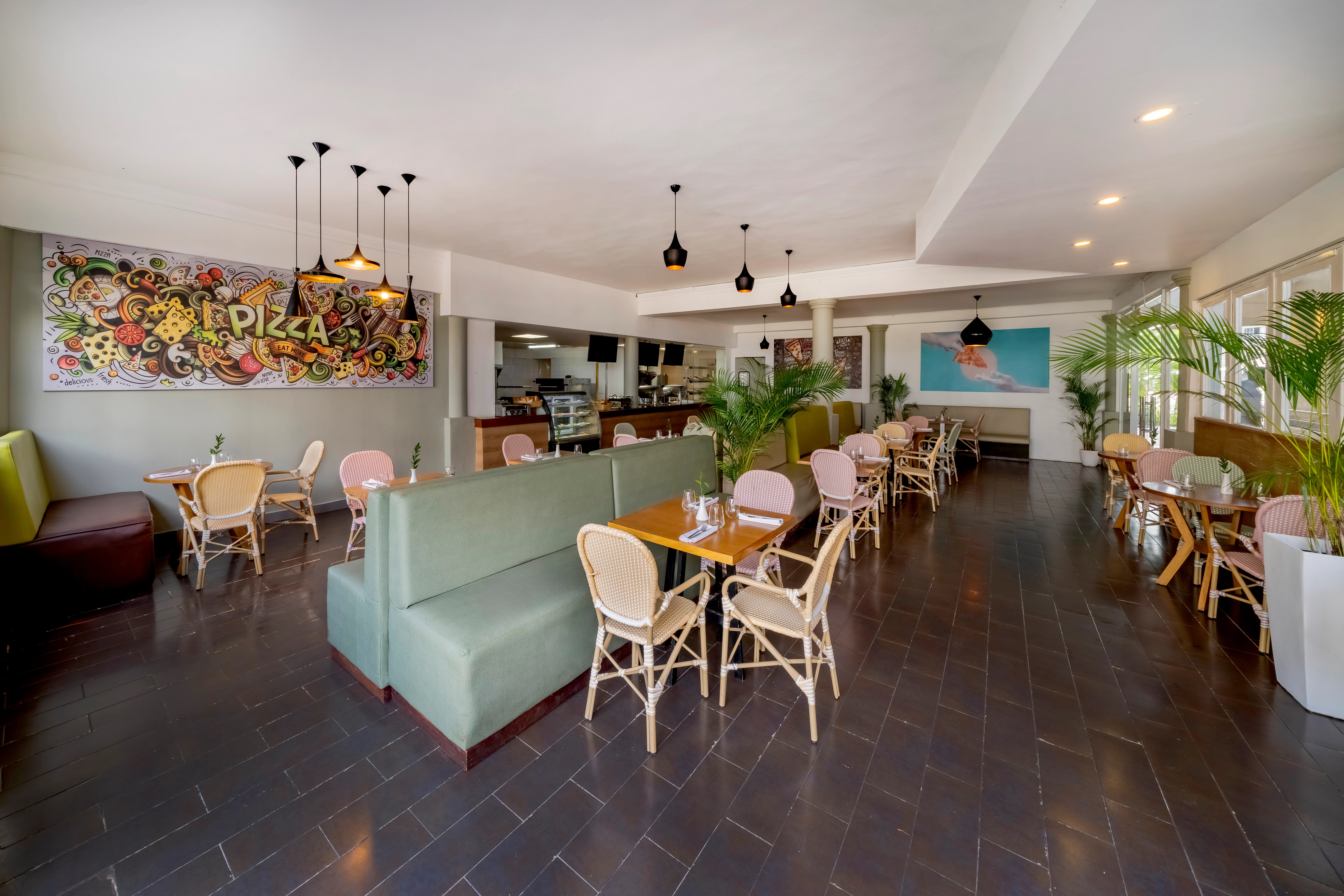 The Pizza Shop at Sunscape Coco Punta Cana featuring casual pizzeria-style dining, freshly baked pizzas, and a relaxed family-friendly atmosphere.